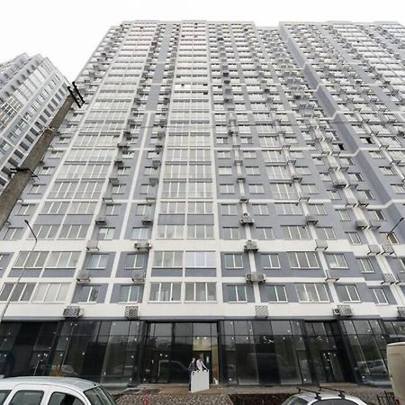 Современные Апартаменты Метро Харьковская Генератор В Доме Kiev Extérieur photo